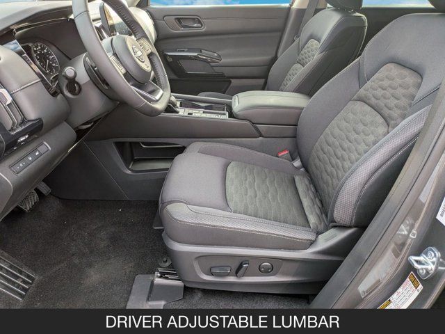 2025 Nissan Pathfinder SV 2025 Nissan Pathfinder SV