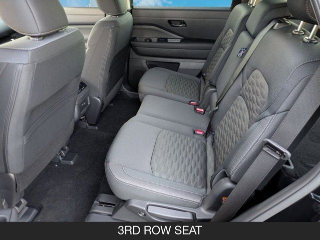 2025 Nissan Pathfinder SV 2025 Nissan Pathfinder SV