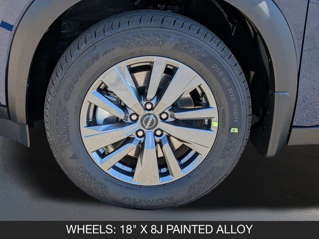 2025 Nissan Pathfinder SV