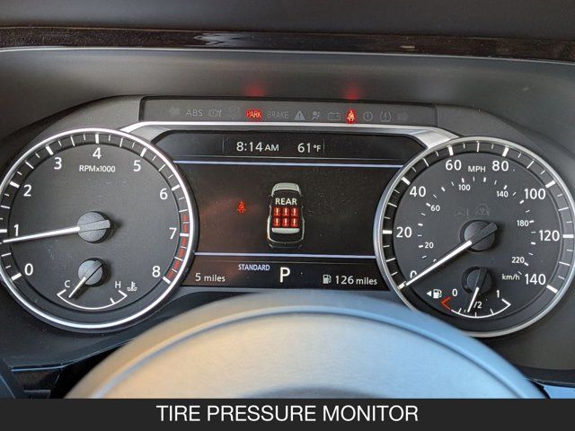 2025 Nissan Pathfinder SV