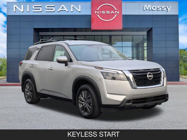 2025 Nissan Pathfinder SV 2025 Nissan Pathfinder SV