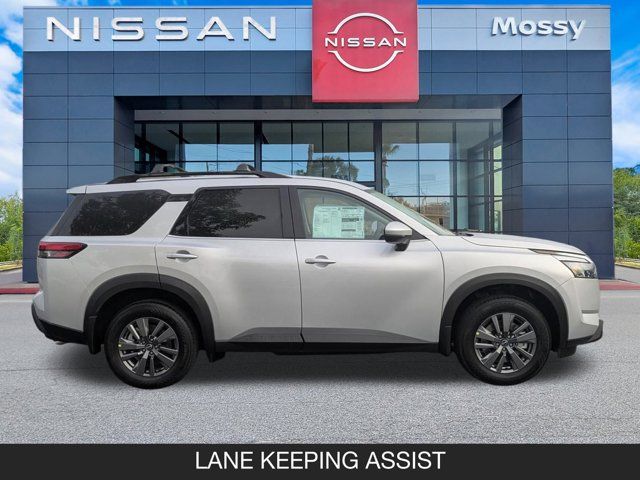 2025 Nissan Pathfinder SV 2025 Nissan Pathfinder SV