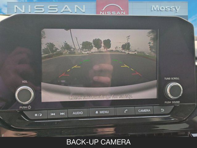 2025 Nissan Pathfinder SV 2025 Nissan Pathfinder SV