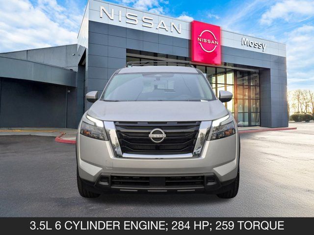 2025 Nissan Pathfinder SV 2025 Nissan Pathfinder SV