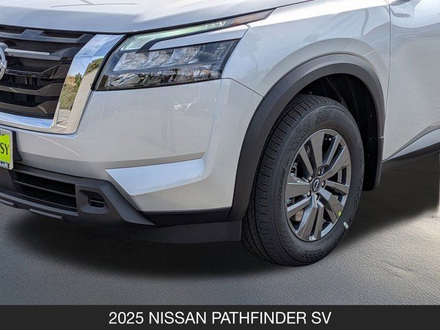 2025 Nissan Pathfinder SV