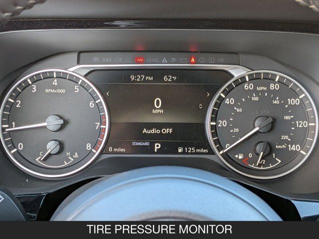 2025 Nissan Pathfinder SV