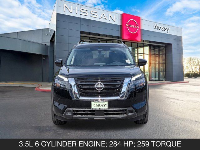 2025 Nissan Pathfinder SV 2025 Nissan Pathfinder SV
