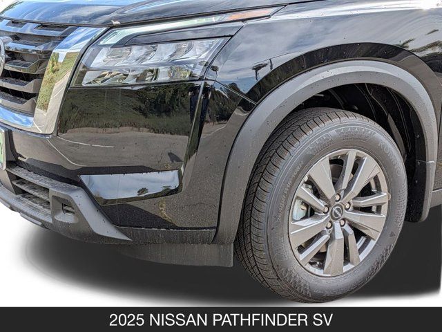 2025 Nissan Pathfinder SV