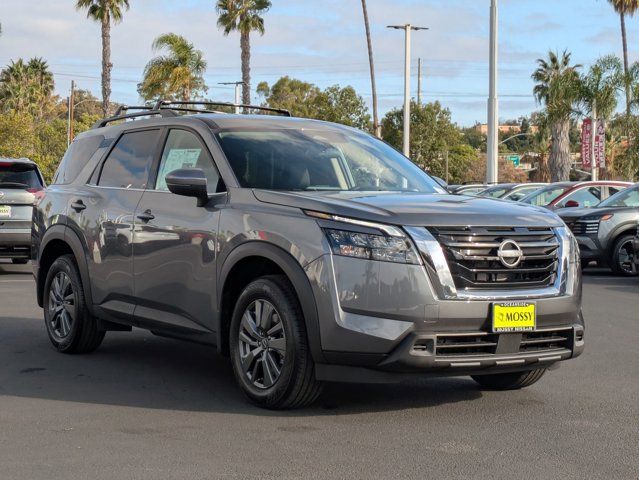 2025 Nissan Pathfinder SV 2025 Nissan Pathfinder SV