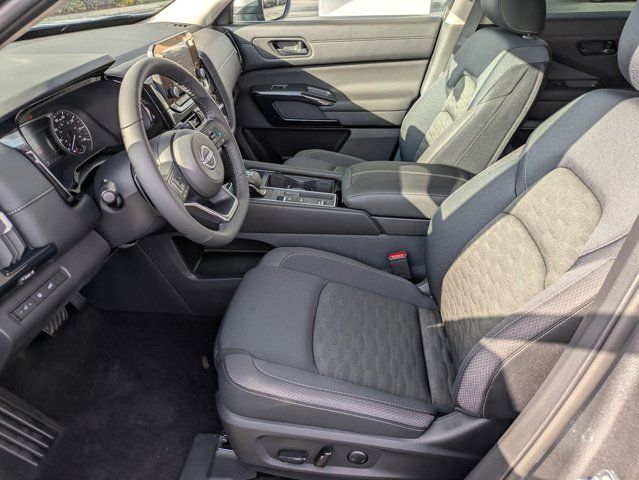 2025 Nissan Pathfinder SV 2025 Nissan Pathfinder SV