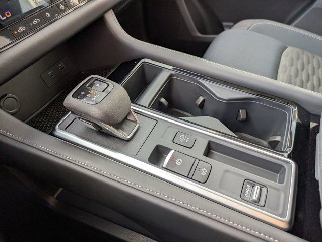 2025 Nissan Pathfinder SV 2025 Nissan Pathfinder SV