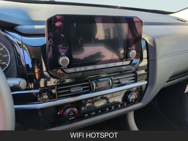 2025 Nissan Pathfinder SV 2025 Nissan Pathfinder SV