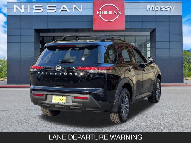 2025 Nissan Pathfinder SV 2025 Nissan Pathfinder SV