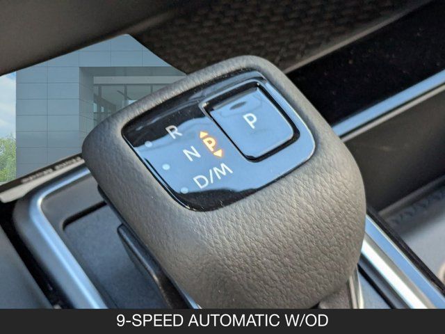 2025 Nissan Pathfinder SV 2025 Nissan Pathfinder SV