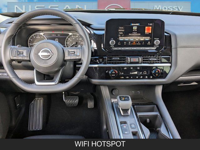 2025 Nissan Pathfinder SV 2025 Nissan Pathfinder SV