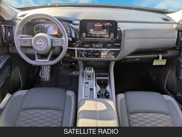 2025 Nissan Pathfinder SV 2025 Nissan Pathfinder SV