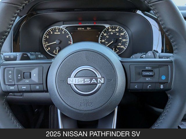 2025 Nissan Pathfinder SV