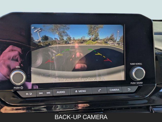 2025 Nissan Pathfinder SV 2025 Nissan Pathfinder SV