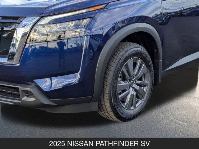 2025 Nissan Pathfinder SV