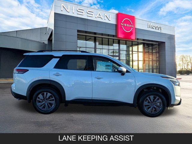 2025 Nissan Pathfinder SV 2025 Nissan Pathfinder SV