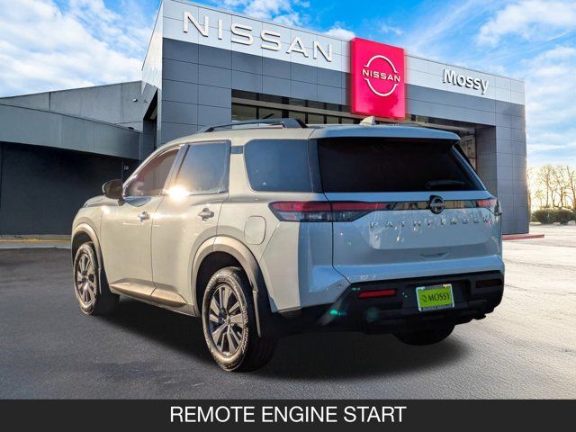 2025 Nissan Pathfinder SV 2025 Nissan Pathfinder SV
