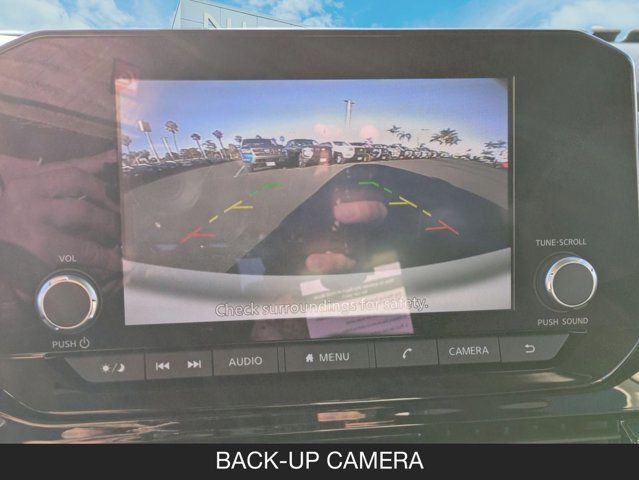 2025 Nissan Pathfinder SV 2025 Nissan Pathfinder SV