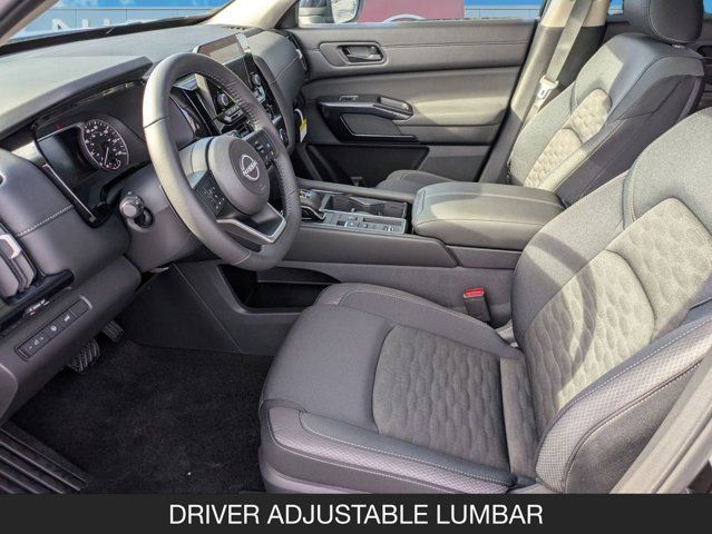 2025 Nissan Pathfinder SV 2025 Nissan Pathfinder SV