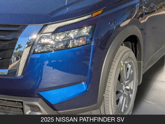 2025 Nissan Pathfinder SV