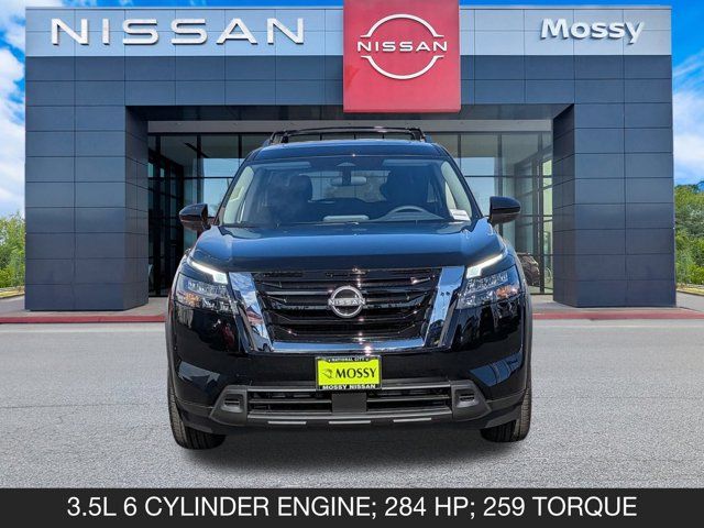 2025 Nissan Pathfinder SV 2025 Nissan Pathfinder SV