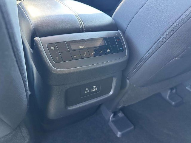 2025 Nissan Pathfinder SV 2025 Nissan Pathfinder SV