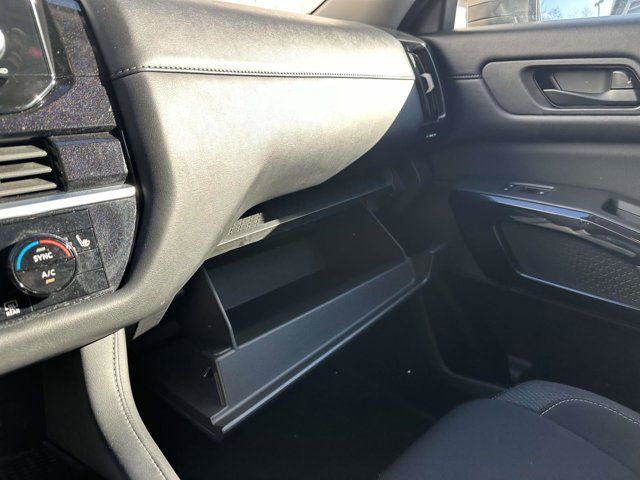 2025 Nissan Pathfinder SV 2025 Nissan Pathfinder SV