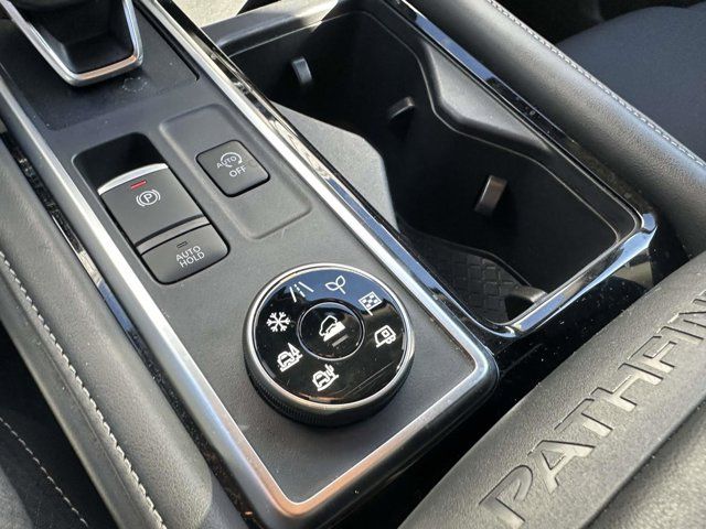 2025 Nissan Pathfinder SV 2025 Nissan Pathfinder SV