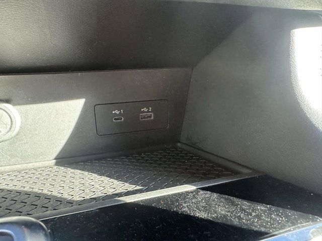 2025 Nissan Pathfinder SV 2025 Nissan Pathfinder SV