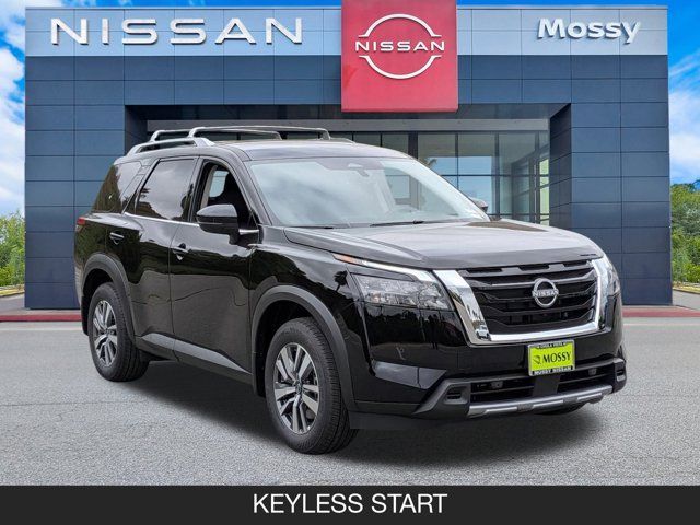 2025 Nissan Pathfinder SL 2025 Nissan Pathfinder SL