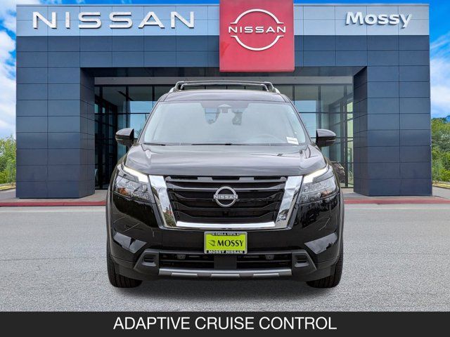 2025 Nissan Pathfinder SL 2025 Nissan Pathfinder SL