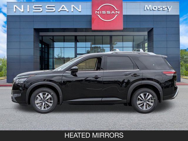 2025 Nissan Pathfinder SL 2025 Nissan Pathfinder SL