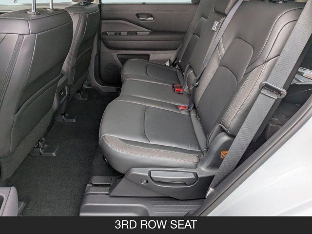 2025 Nissan Pathfinder SL 2025 Nissan Pathfinder SL