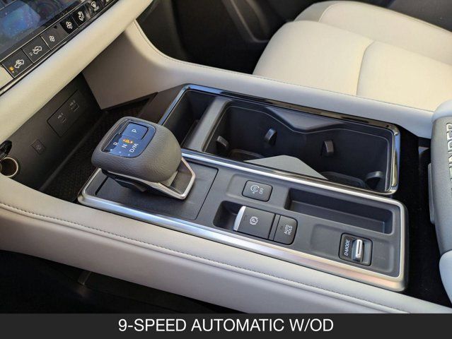 2025 Nissan Pathfinder SL 2025 Nissan Pathfinder SL