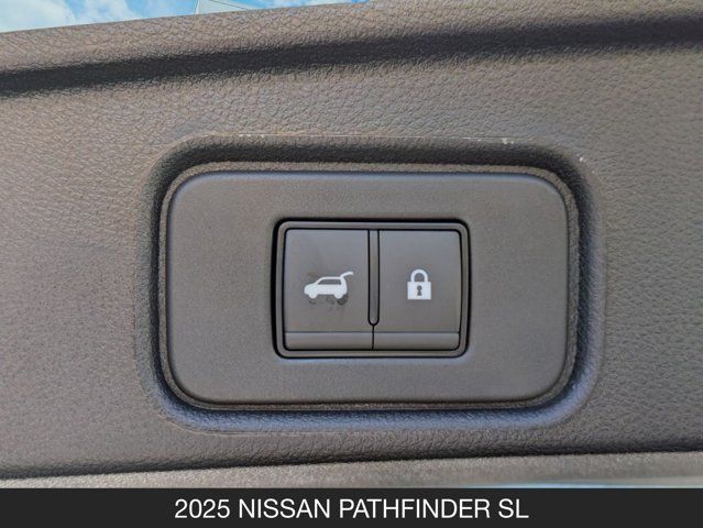 2025 Nissan Pathfinder SL 2025 Nissan Pathfinder SL