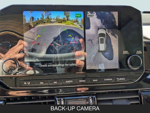 2025 Nissan Pathfinder SL 2025 Nissan Pathfinder SL