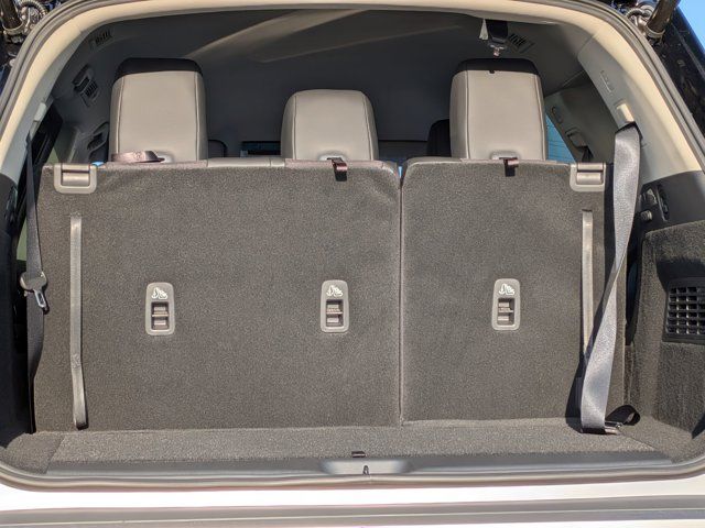 2025 Nissan Pathfinder SL 2025 Nissan Pathfinder SL