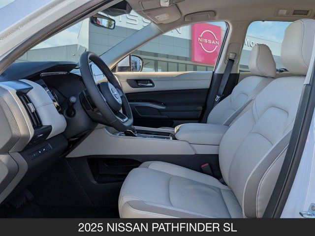 2025 Nissan Pathfinder SL