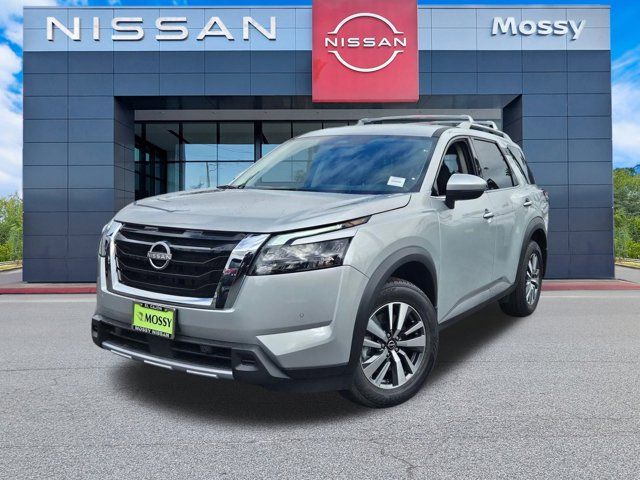 2025 Nissan Pathfinder SL 2025 Nissan Pathfinder SL
