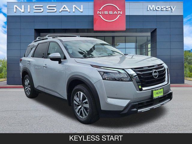 2025 Nissan Pathfinder SL 2025 Nissan Pathfinder SL