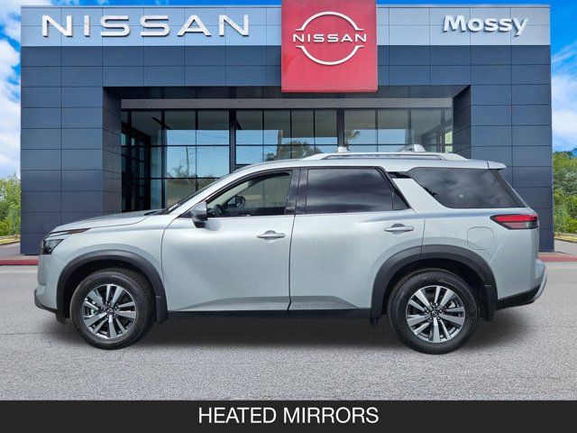 2025 Nissan Pathfinder SL 2025 Nissan Pathfinder SL