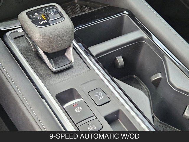 2025 Nissan Pathfinder SL 2025 Nissan Pathfinder SL