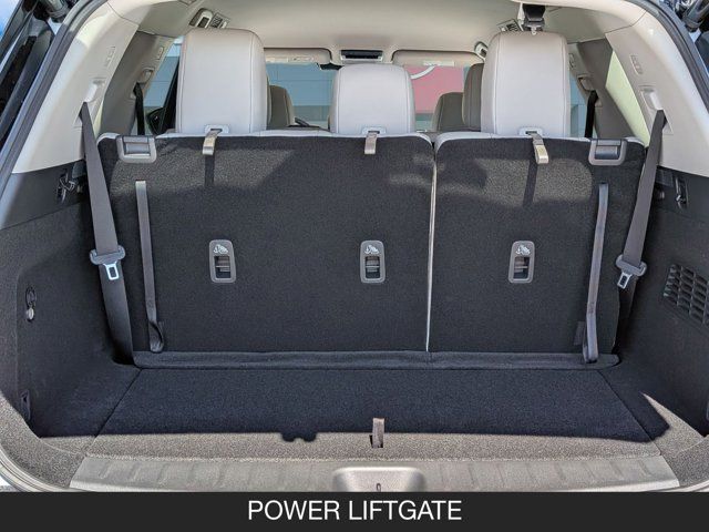 2025 Nissan Pathfinder SL 2025 Nissan Pathfinder SL