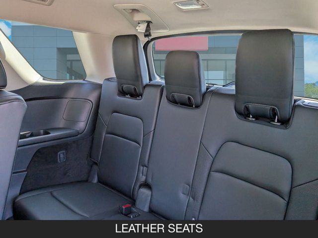 2025 Nissan Pathfinder SL 2025 Nissan Pathfinder SL