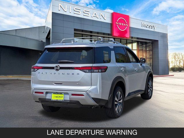 2025 Nissan Pathfinder SL 2025 Nissan Pathfinder SL