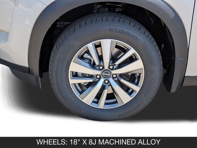 2025 Nissan Pathfinder SL